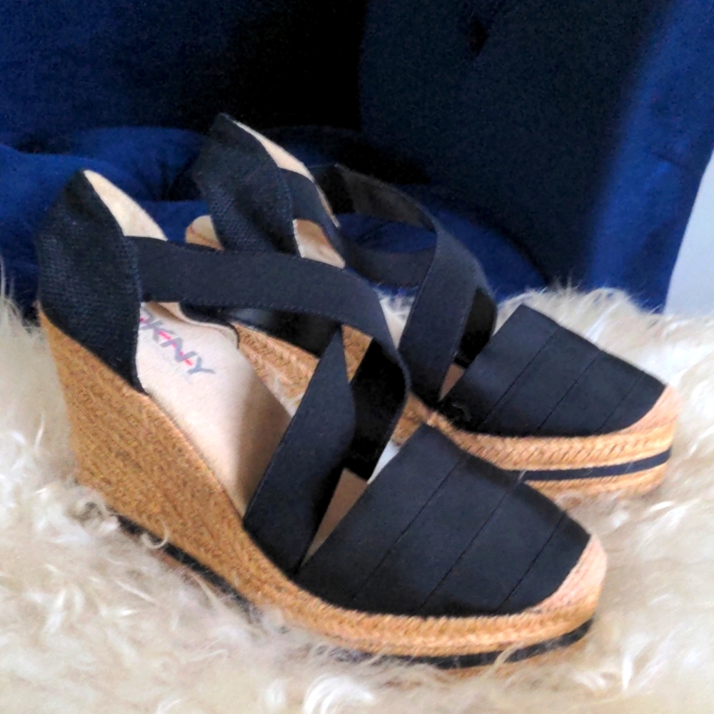 DKNY black espadrilles 7.5